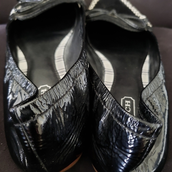 Coach Junie Black Patent Leather Flats Size 6 - Picture 5 of 10